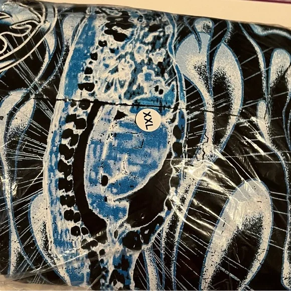 Lost hills Black and Blue Street Art Graphic Hoodie - Picture 2 of 5